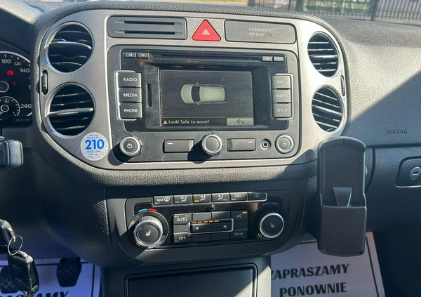 Volkswagen Tiguan cena 38800 przebieg: 223000, rok produkcji 2011 z Brzozów małe 562